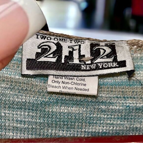 Vintage Y2K 212 New York TWO ONE TWO Blue/Tan Striped Lightweight Sweater XL - Picture 5 of 16